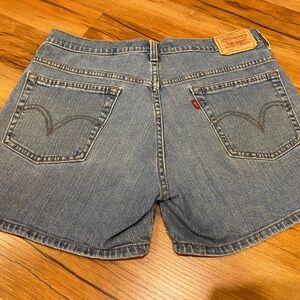 Levi's Nouveau 515 denim shorts y2k vintage Womans juniors 10
